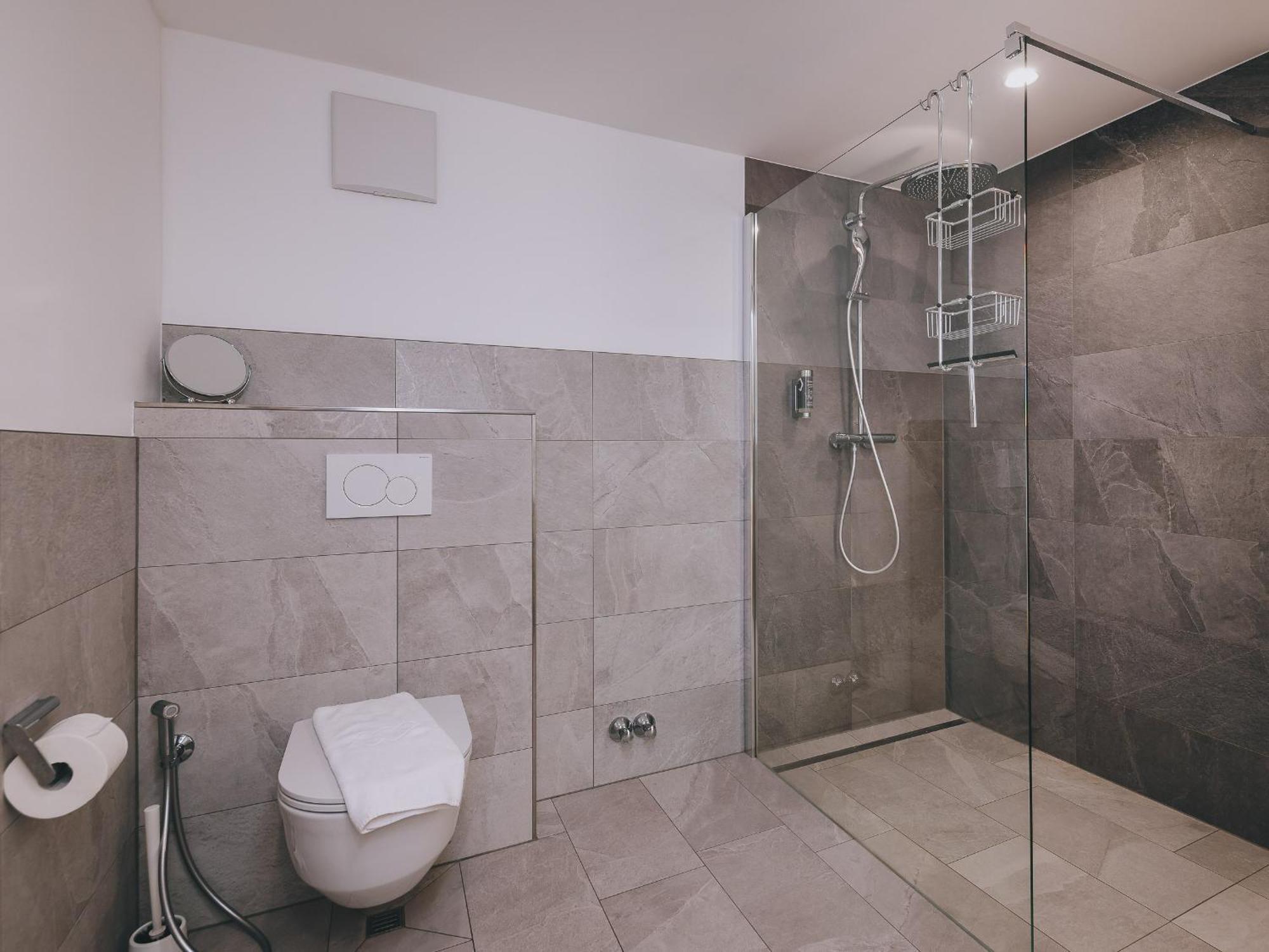 Haus Altenberger By We Rent, Summercard Included Zell am See Habitación foto
