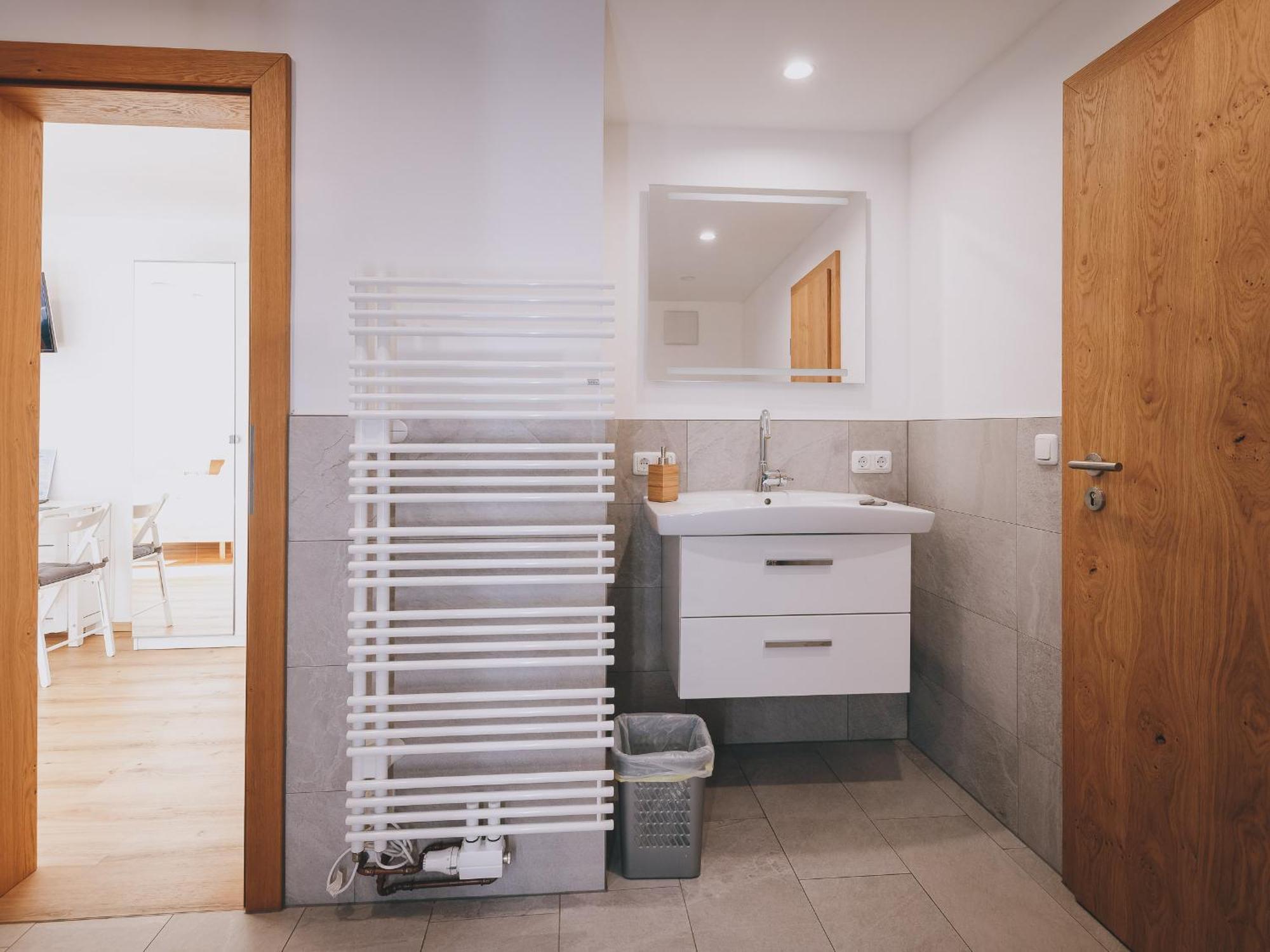 Haus Altenberger By We Rent, Summercard Included Zell am See Habitación foto